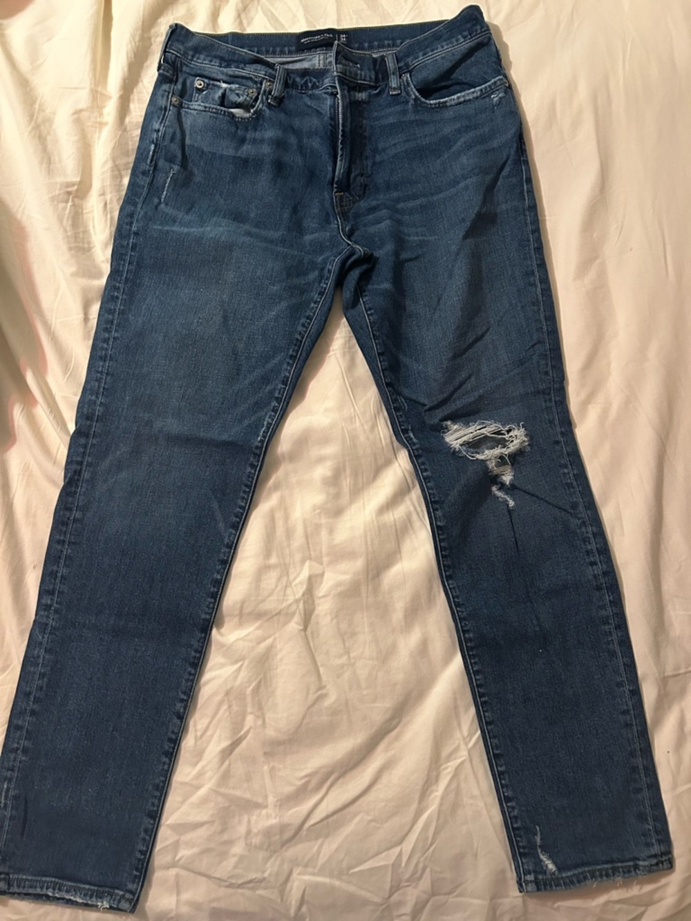 Abercrombie & Fitch Men’s Slim Taper Stretch Dark Blue Jeans